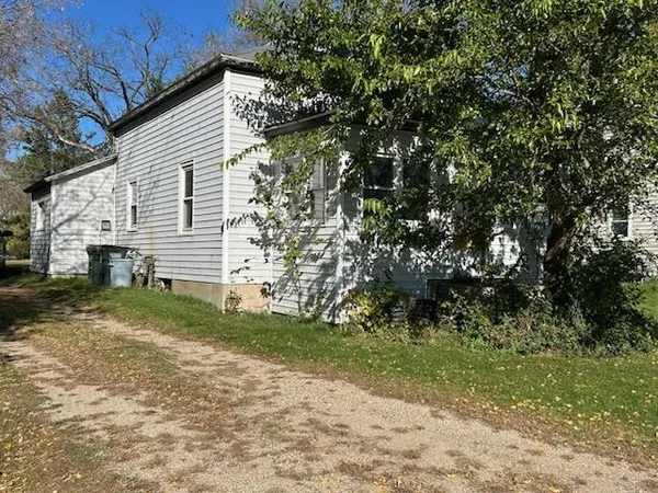 $97,700 | 1429 1st Avenue Northeast, Glenwood, MN 56334
