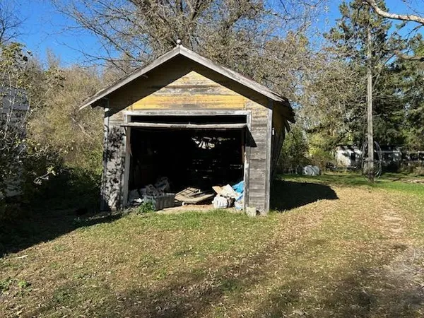 $97,700 | 1429 1st Avenue Northeast, Glenwood, MN 56334