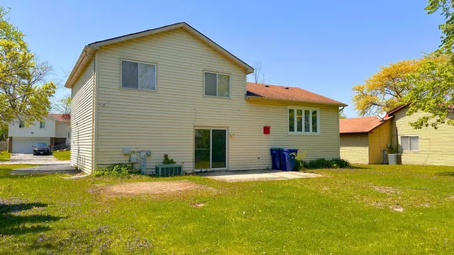 $213,000 | 123 Oriole Road, Matteson, IL 60443