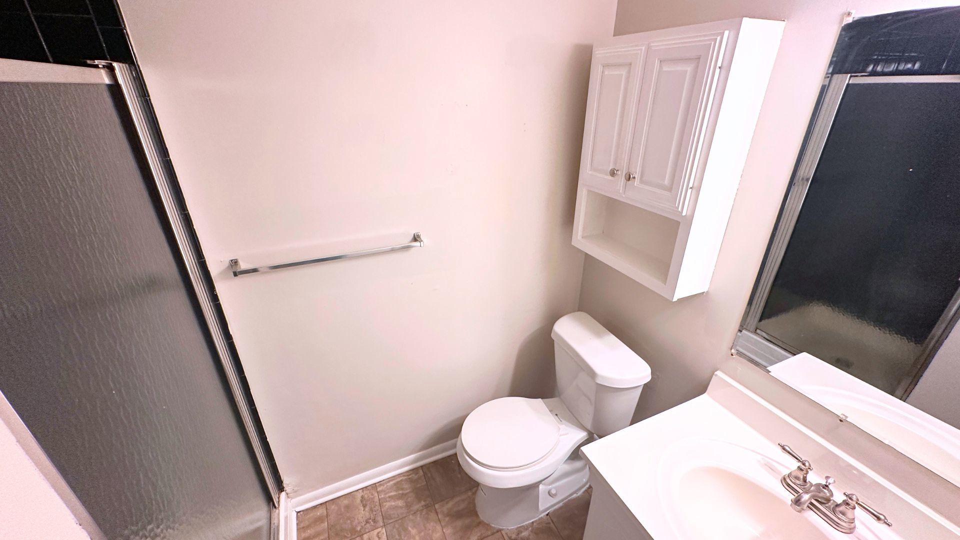 123 Oriole Road Matteson, IL 60443 - Photo 21 of 27 a white toilet sitting next to a sink and tub