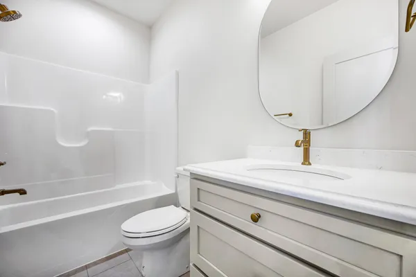 $774,900 | 4288 Pine Parkway South, Fargo, ND 58104