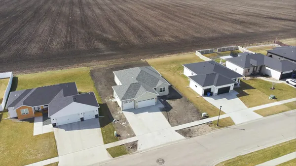$774,900 | 4288 Pine Parkway South, Fargo, ND 58104