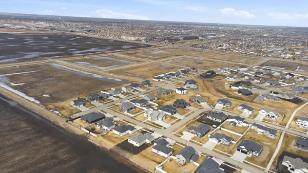 $774,900 | 4288 Pine Parkway South, Fargo, ND 58104