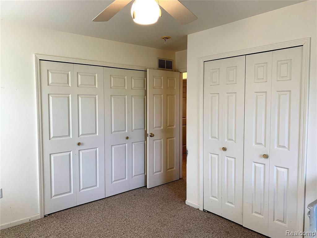 6268 Runyan Lake Road Fenton, MI 48430 - Photo 11 of 31