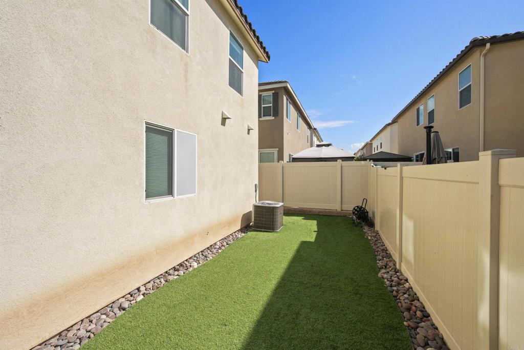 10719 Porter Terrace Spring Valley, CA 91978 - Photo 27 of 40 Gallery Image 27