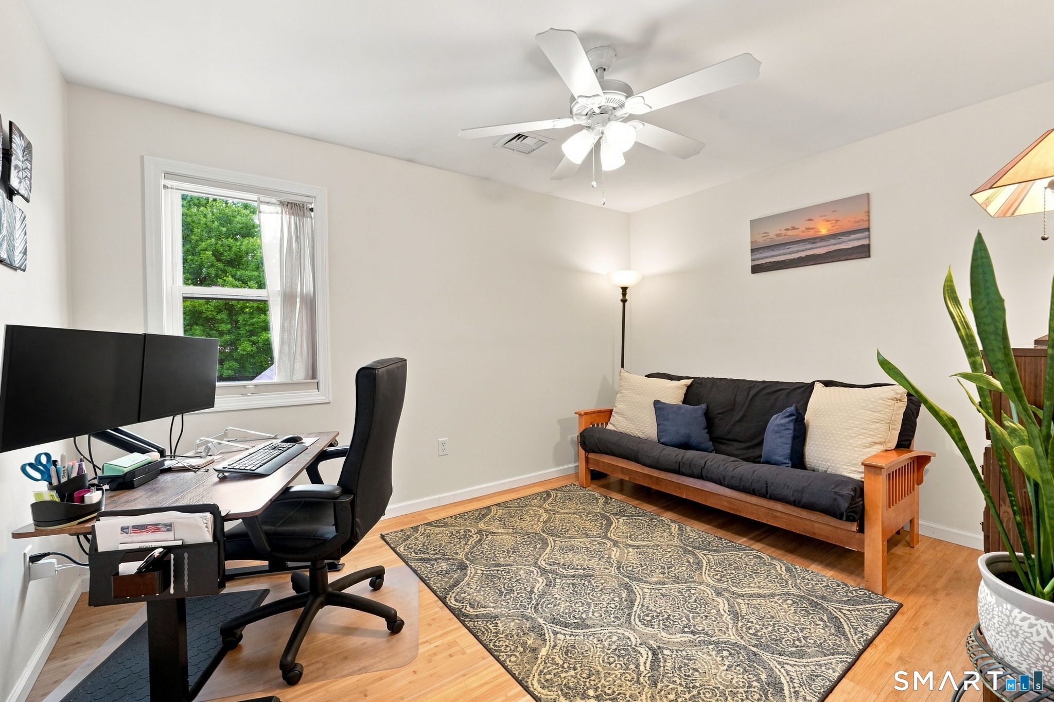 18 Folkstone Road, Unit D East Windsor, CT 06016 - Photo 11 of 36 2nd bedroom Suite