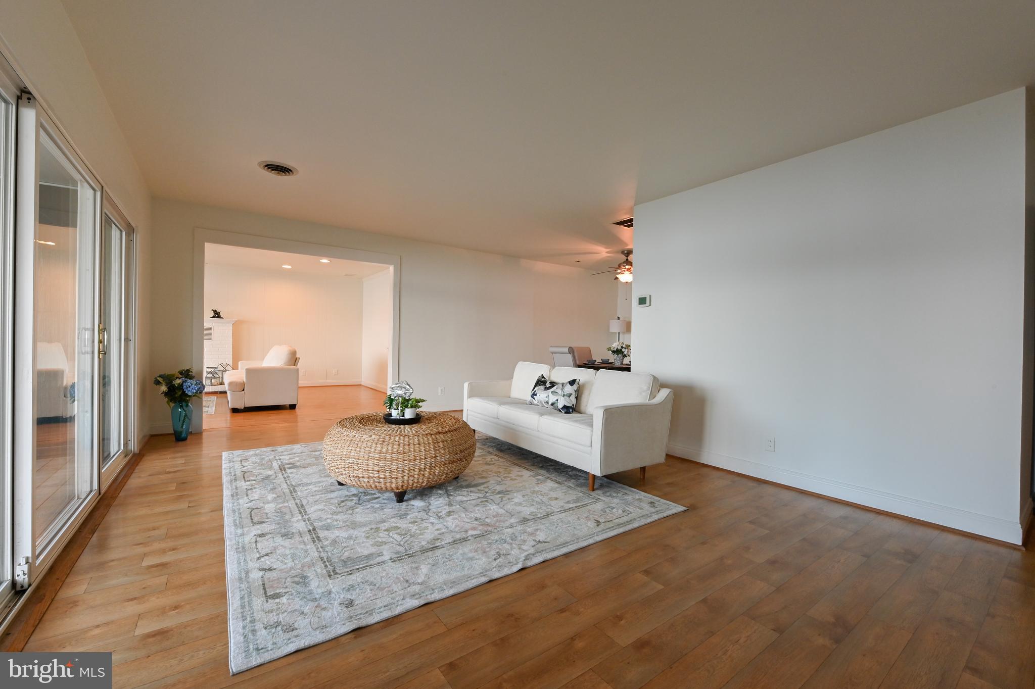 769 Robin Hood Road Annapolis, MD 21405 - Photo 12 of 79 a living room with furniture and wooden floor