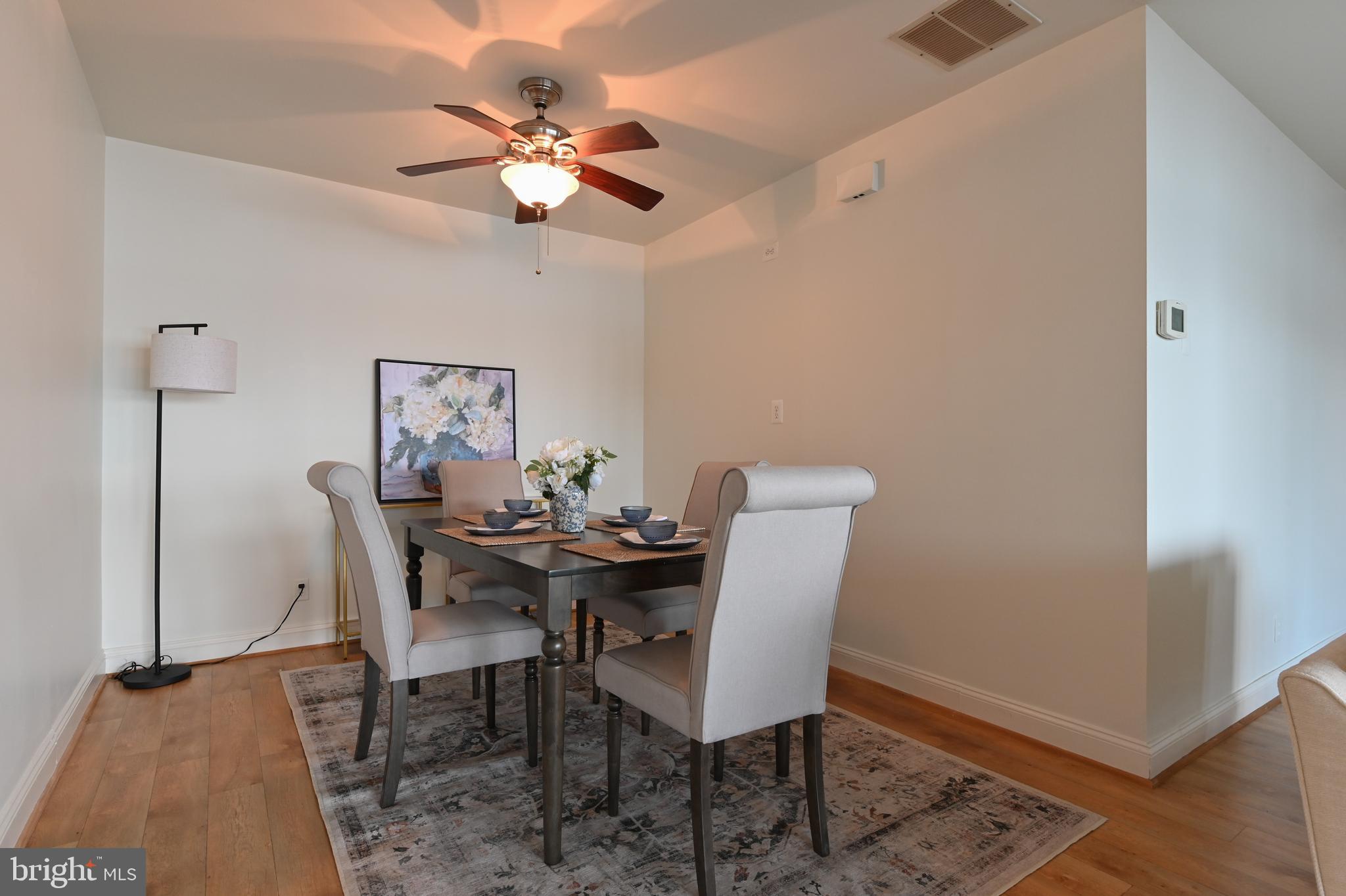 769 Robin Hood Road Annapolis, MD 21405 - Photo 14 of 79 a dining room with furniture and window