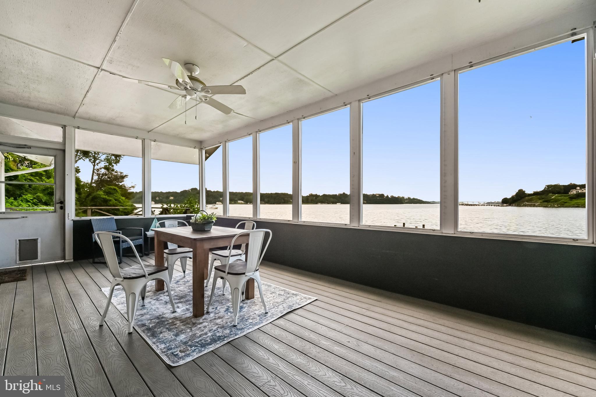 769 Robin Hood Road Annapolis, MD 21405 - Photo 18 of 79 a dining room with furniture window and wooden floor