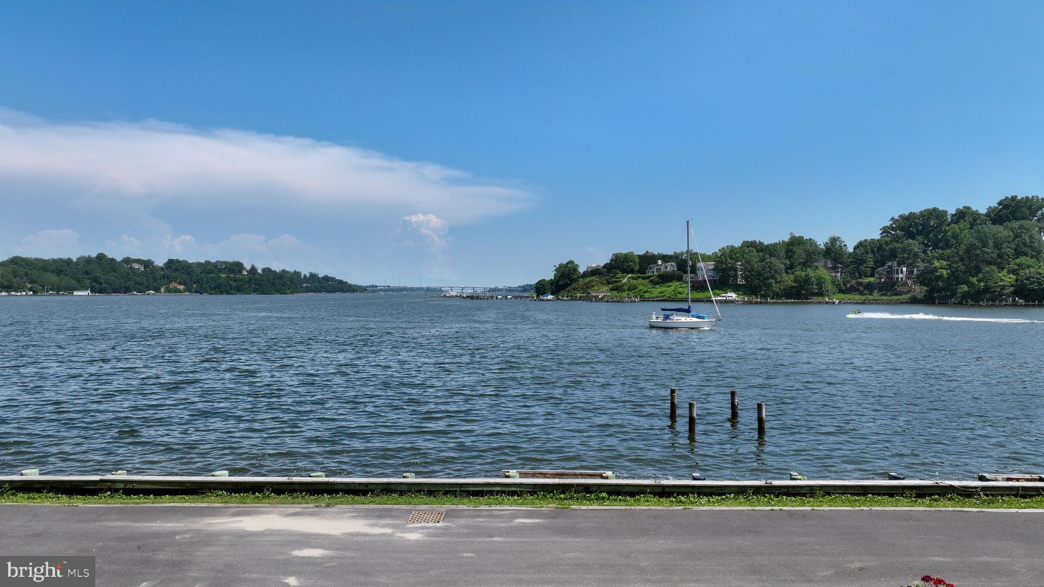 769 Robin Hood Road Annapolis, MD 21405 - Photo 3 of 79