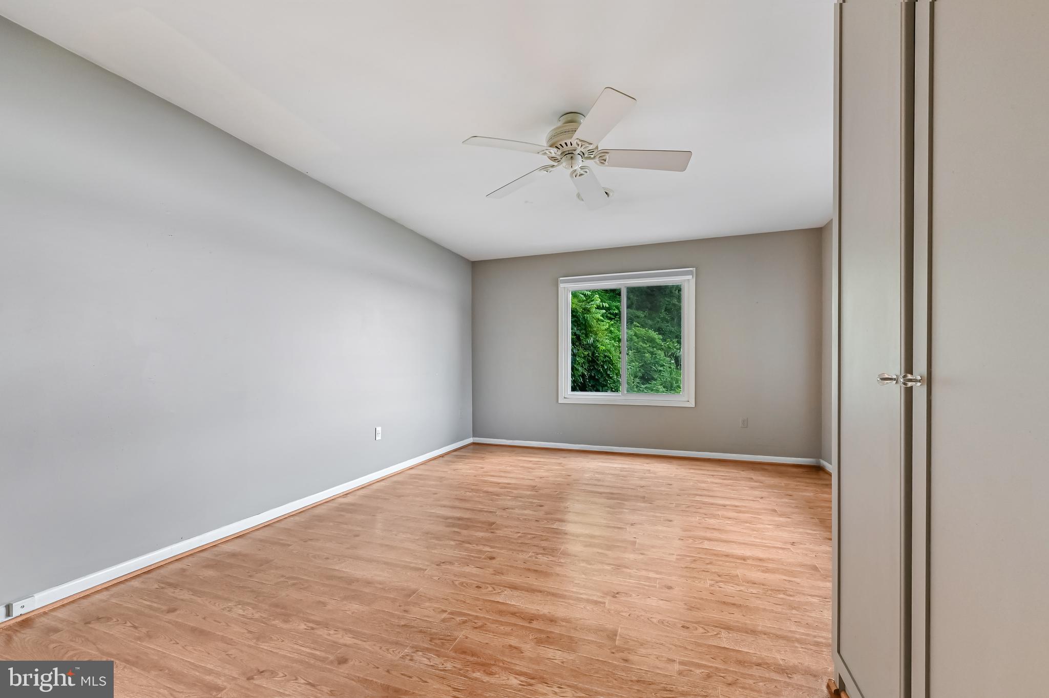 769 Robin Hood Road Annapolis, MD 21405 - Photo 39 of 79 a view of an empty room with a window