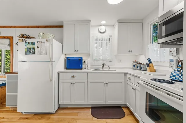 $650,000 | 14021 Keuka Village Road, Wayne, NY 14840