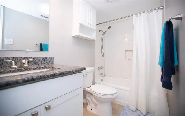 $1,400 | 5881 Preston View Boulevard, Unit 160, Dallas, TX 75240