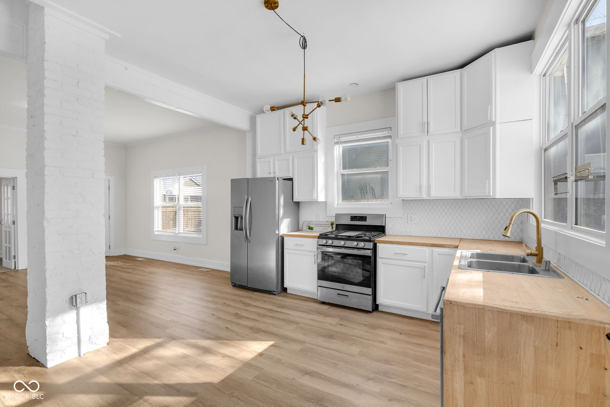 2205 Pleasant Street Indianapolis, IN 46203 - Photo 9 of 28