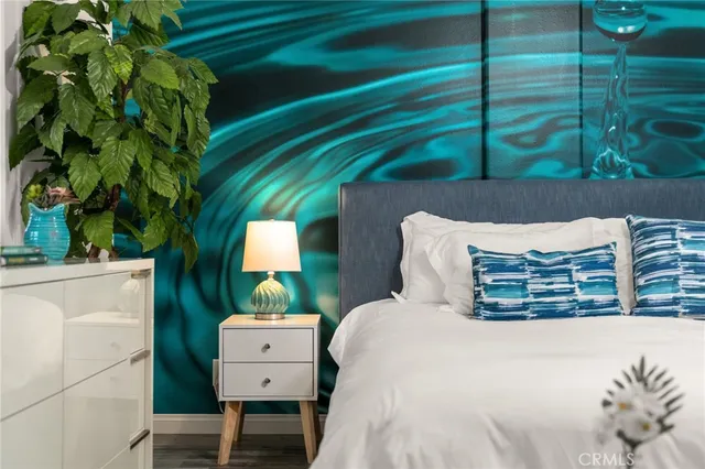 $950,000 | 7516 Avalon Boulevard, Los Angeles, CA 90003