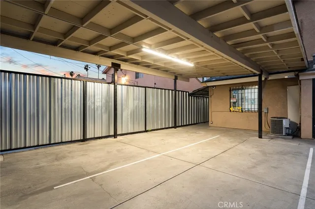 $950,000 | 7516 Avalon Boulevard, Los Angeles, CA 90003