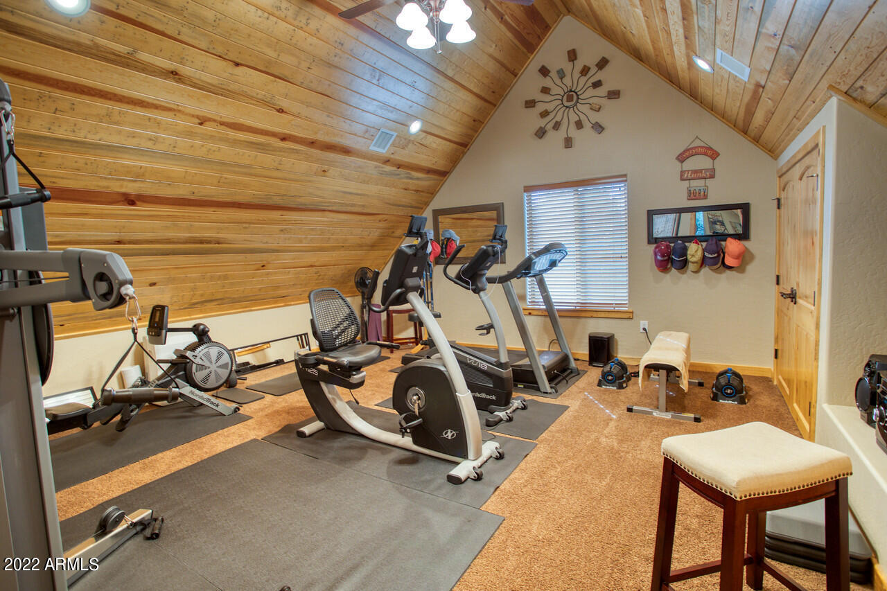 4550 West Hawthorn Road Show Low, AZ 85901 - Photo 27 of 32 28