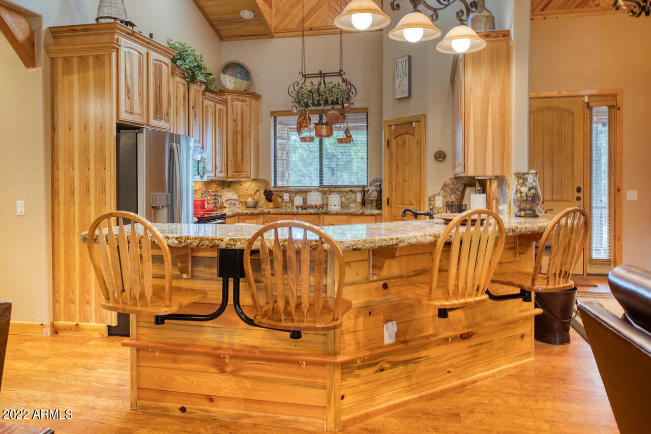 4550 West Hawthorn Road Show Low, AZ 85901 - Photo 10 of 32 11