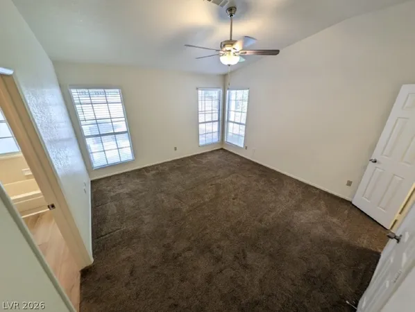 $2,000 | 5117 Kingsbridge, Las Vegas, NV 89130