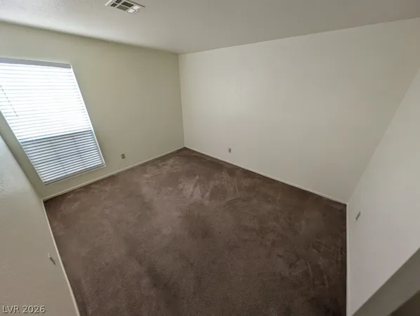 $2,000 | 5117 Kingsbridge, Las Vegas, NV 89130