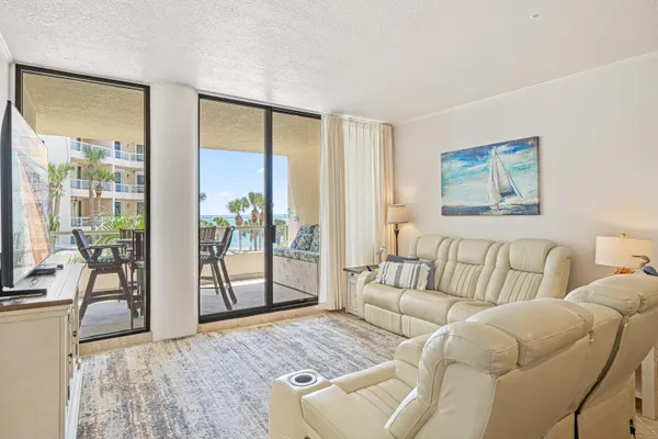 $600,000 | 100 Gulf Shore Drive, Unit 202, Destin, FL 32541