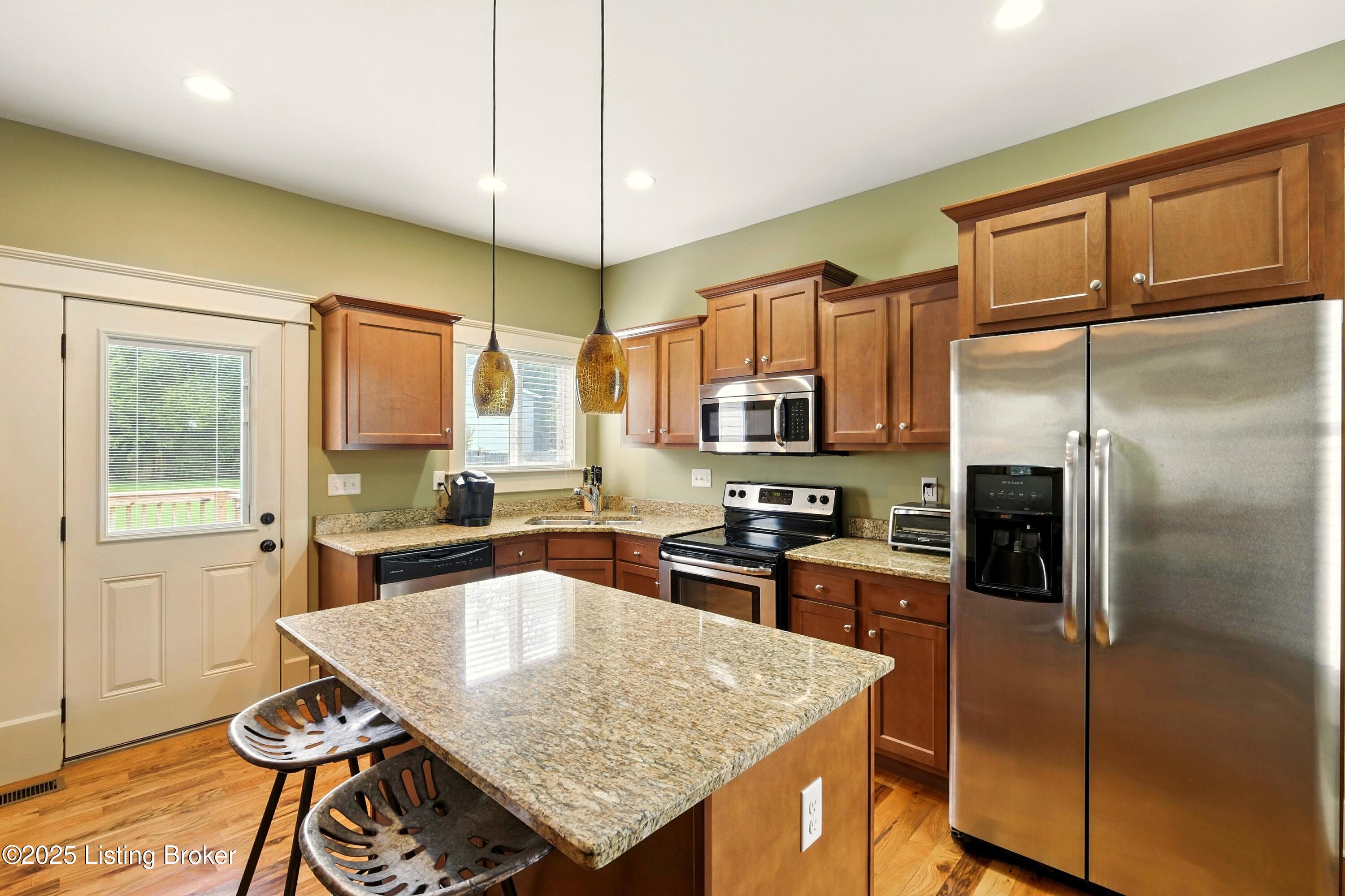 108 Evergreen Road Louisville, KY 40243 - Photo 15 of 44 108evergreen_louisvillerealestatemedia_0