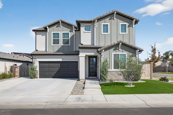 $725,000 | 2997 Trenton Avenue, Clovis, CA 93619