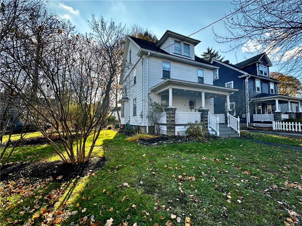 21 Maple Street Pittsford, NY 14534 - Photo 2 of 20