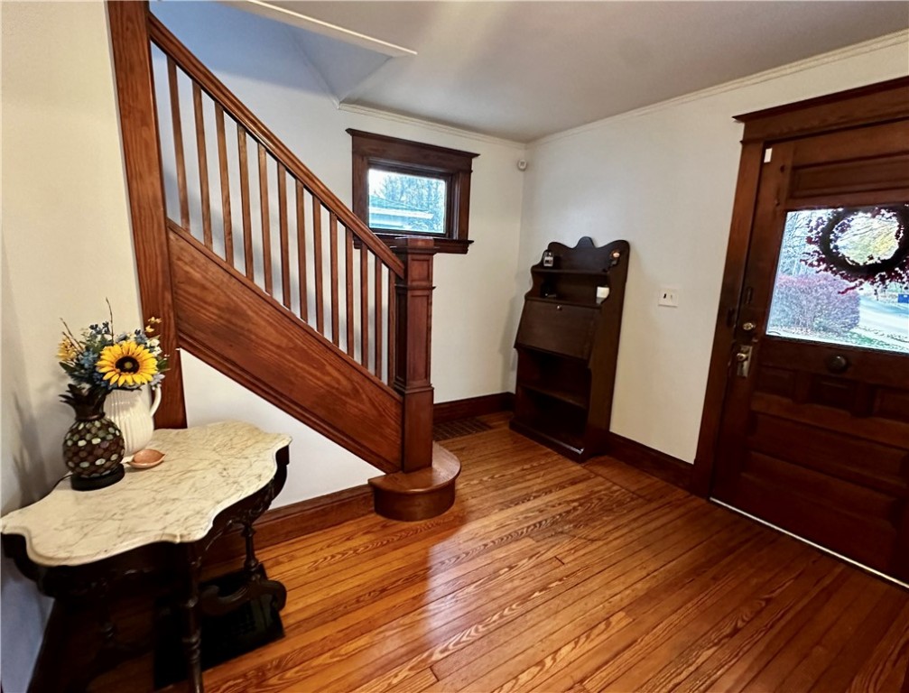 21 Maple Street Pittsford, NY 14534 - Photo 4 of 20