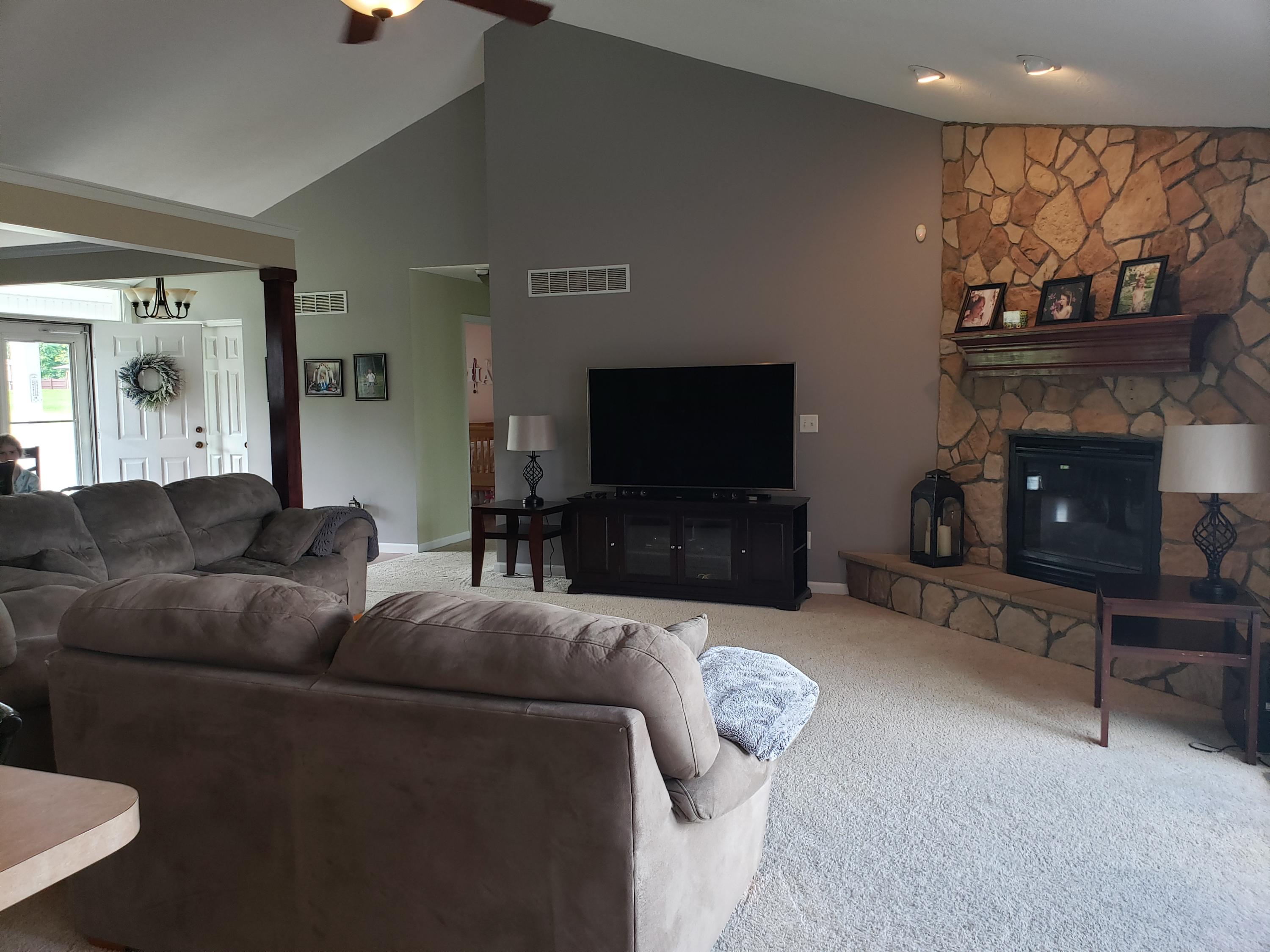 3954 West Elkton Road Hamilton, OH 45011 - Photo 4 of 38 Gallery Image 4