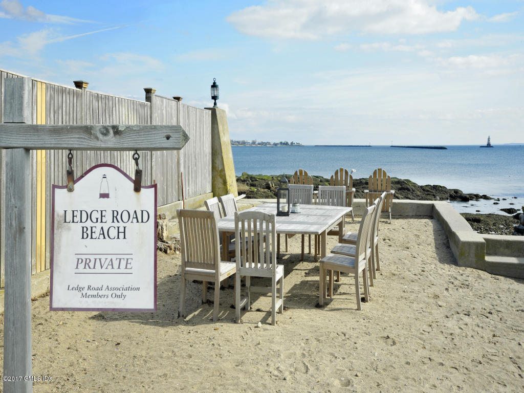 12 Ballwood Road Old Greenwich, CT 06870 - Photo 20 of 25 a view of a chairs and table in the patio