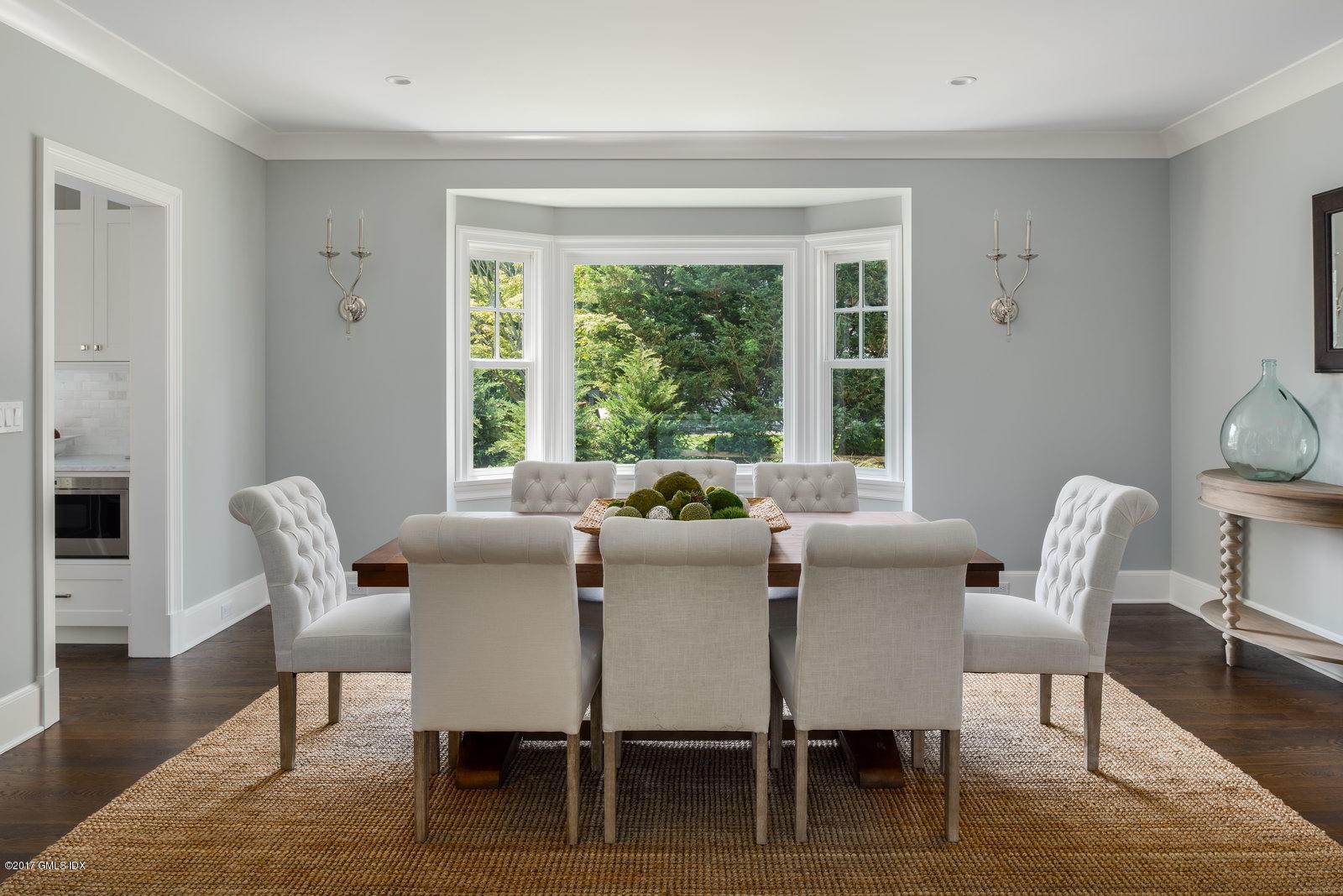 12 Ballwood Road Old Greenwich, CT 06870 - Photo 4 of 25 a dining room with furniture and wooden floor