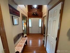 5760 West Ridgewood Road Springfield, OH 45503 - Photo 8 of 49