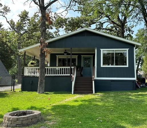 $1,975 | 1813 Oak Shore Drive, Tool, TX 75143