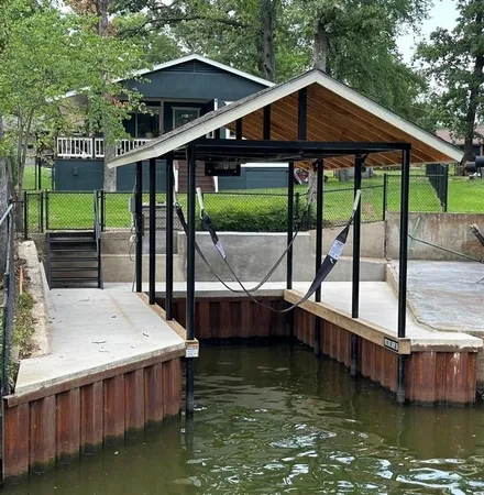 $1,975 | 1813 Oak Shore Drive, Tool, TX 75143