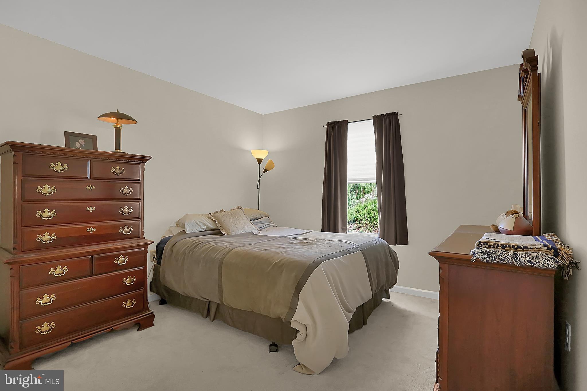 542 Princeton Road Harrisburg, PA 17111 - Photo 21 of 35 Bedroom 2 - 2nd Floor