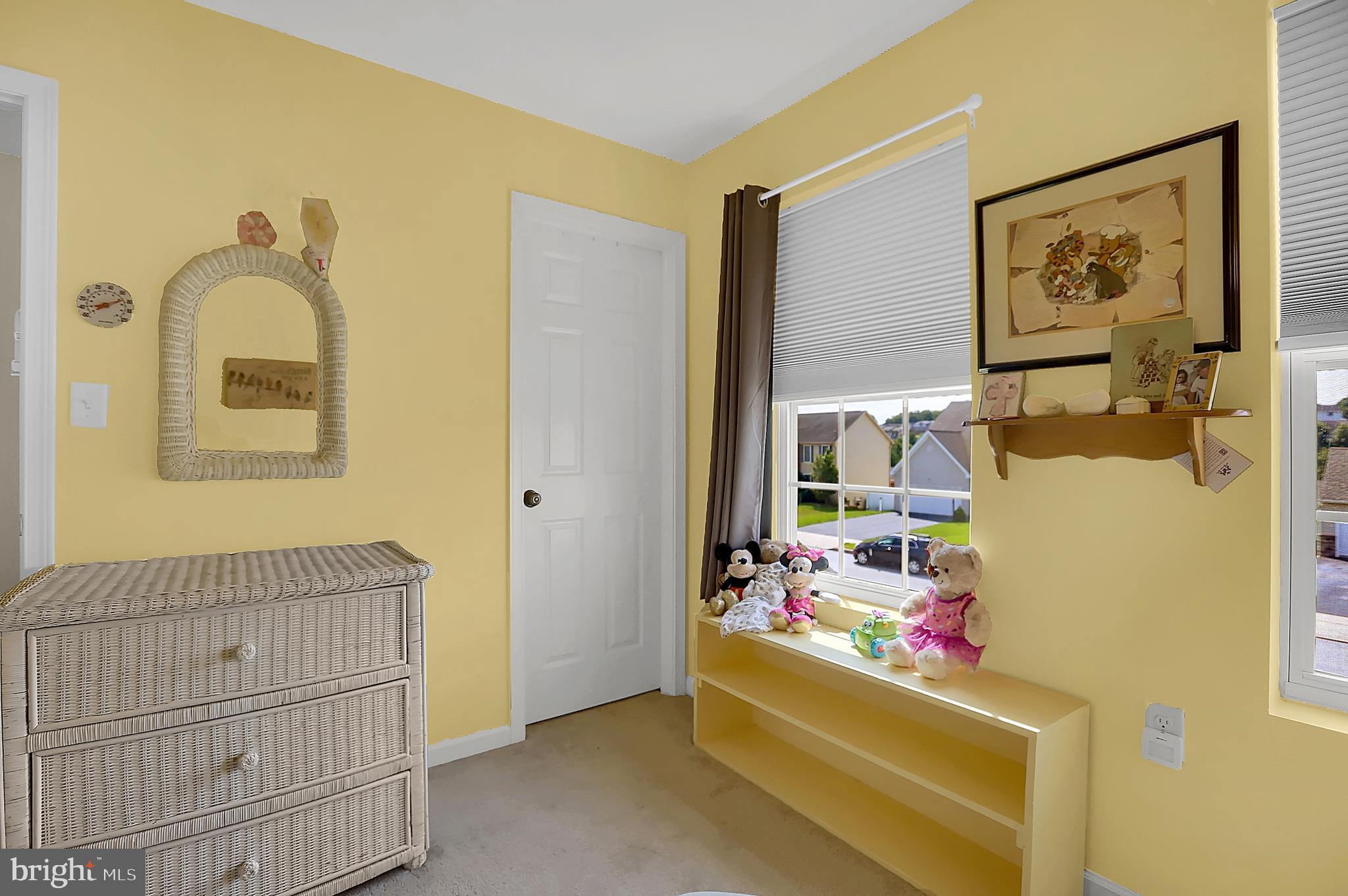 542 Princeton Road Harrisburg, PA 17111 - Photo 23 of 35 Bedroom 3
