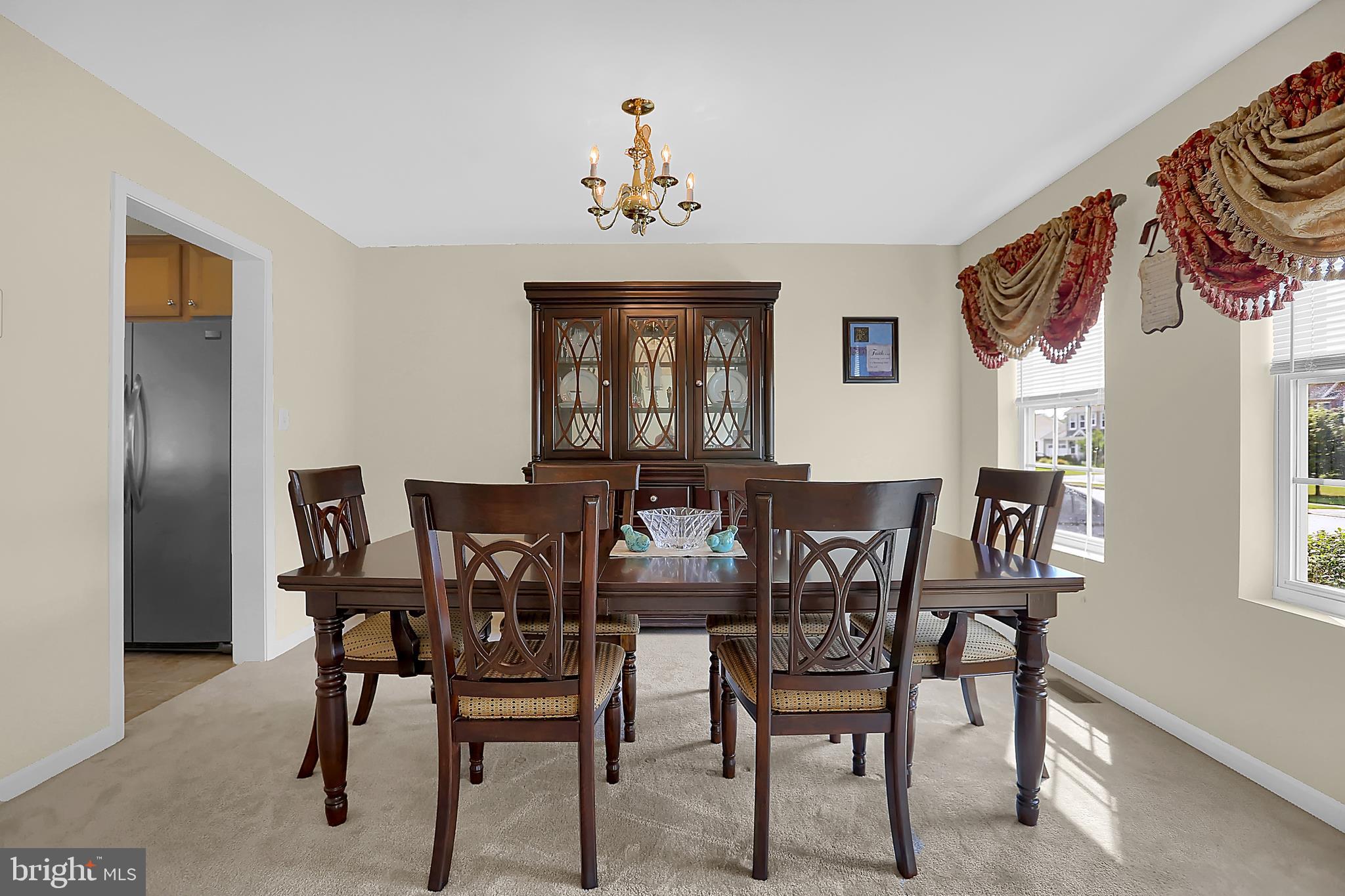 542 Princeton Road Harrisburg, PA 17111 - Photo 4 of 35 Formal Dining Room