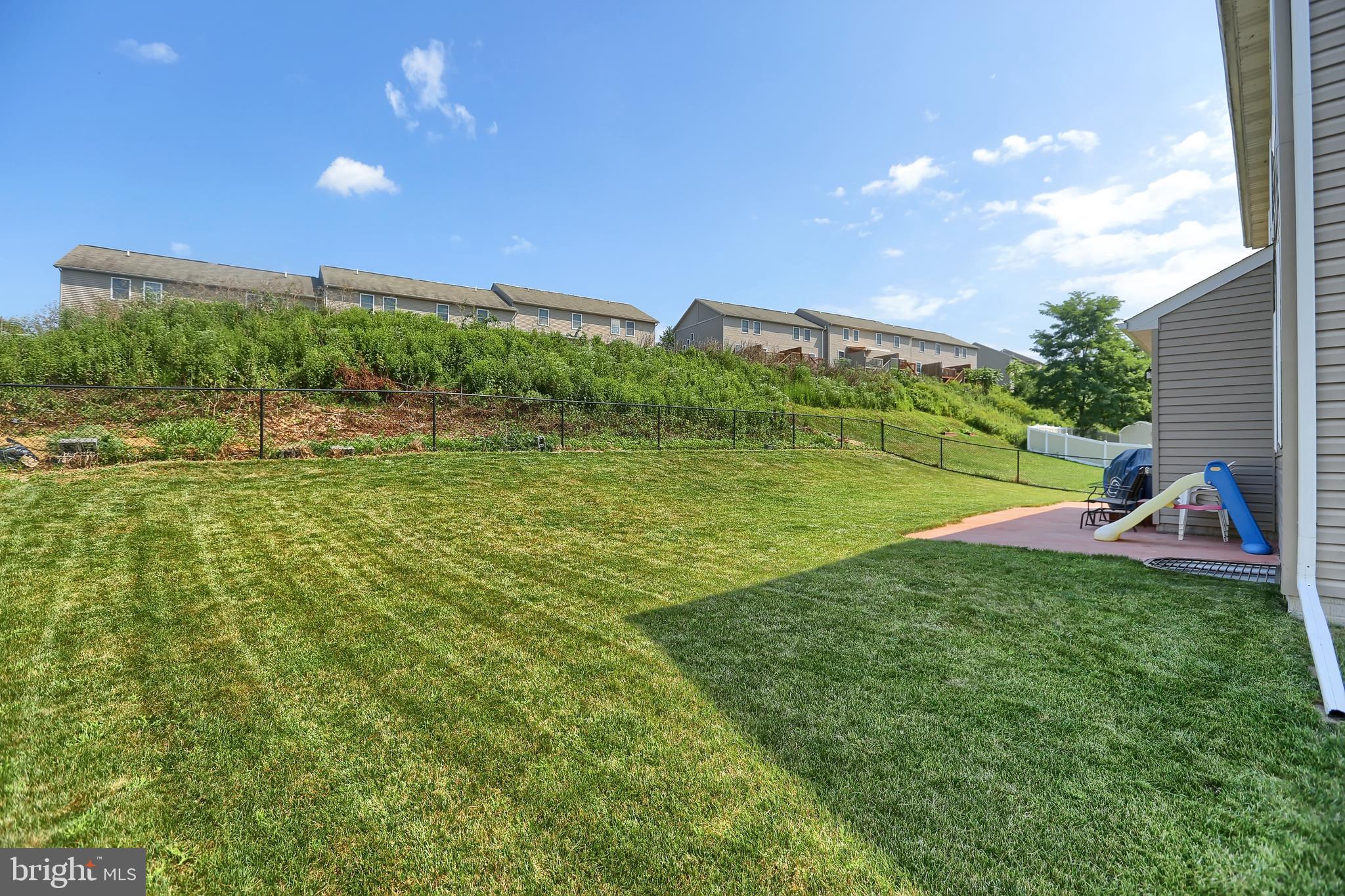 542 Princeton Road Harrisburg, PA 17111 - Photo 31 of 35 Fenced Yard Space