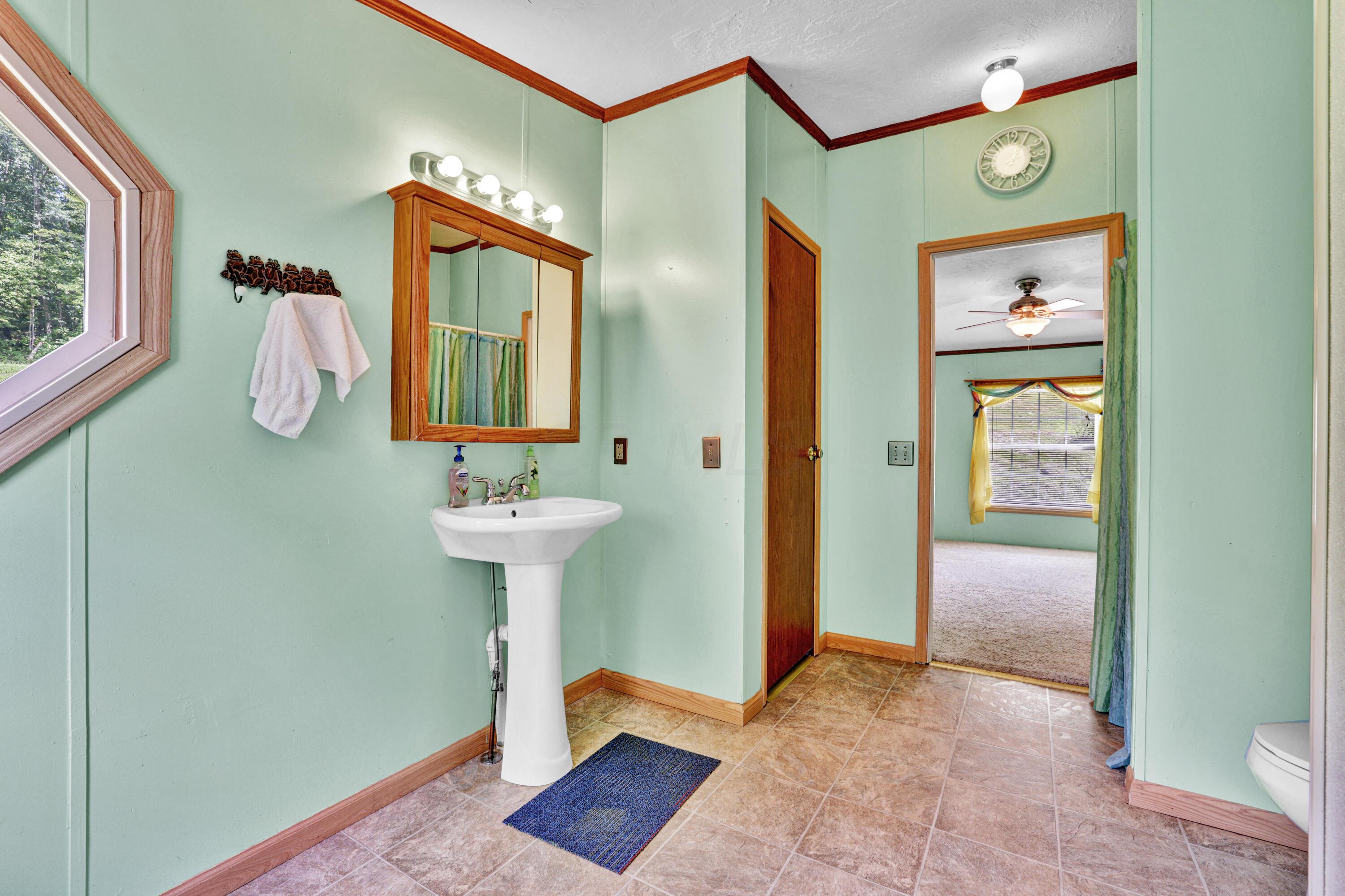 7018 Cooks Hill Road Newark, OH 43056 - Photo 38 of 76 Gallery Image 38