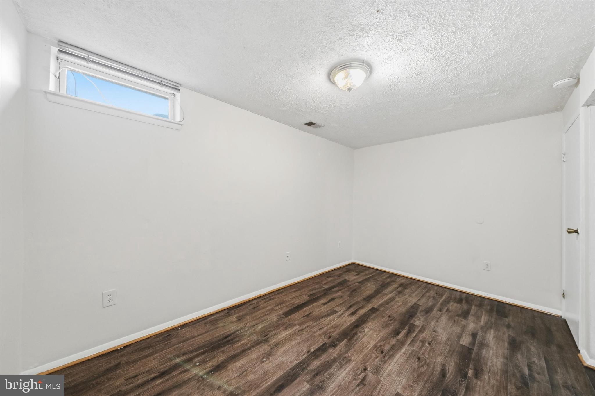 2807 Shepperton Terrace Silver Spring, MD 20904 - Photo 25 of 33