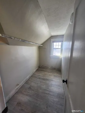 $1,200 | 231 Winthrop Street, Unit 3, New Britain, CT 06052