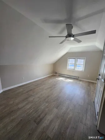 $1,200 | 231 Winthrop Street, Unit 3, New Britain, CT 06052