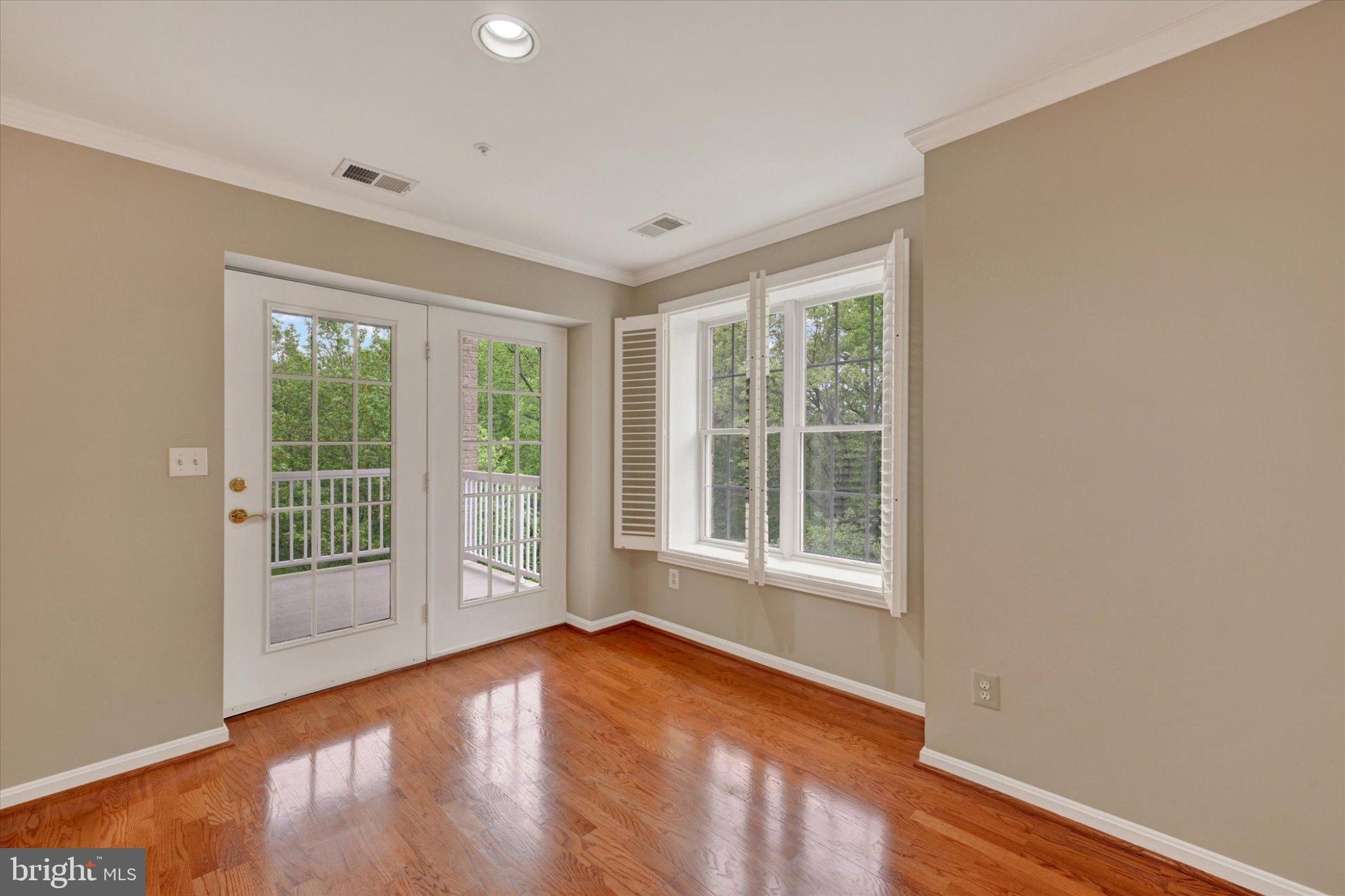 12310 Rosslare Ridge Road, Unit 405 Lutherville-Timonium, MD 21093 - Photo 14 of 36 Bright and airy room with nature views.