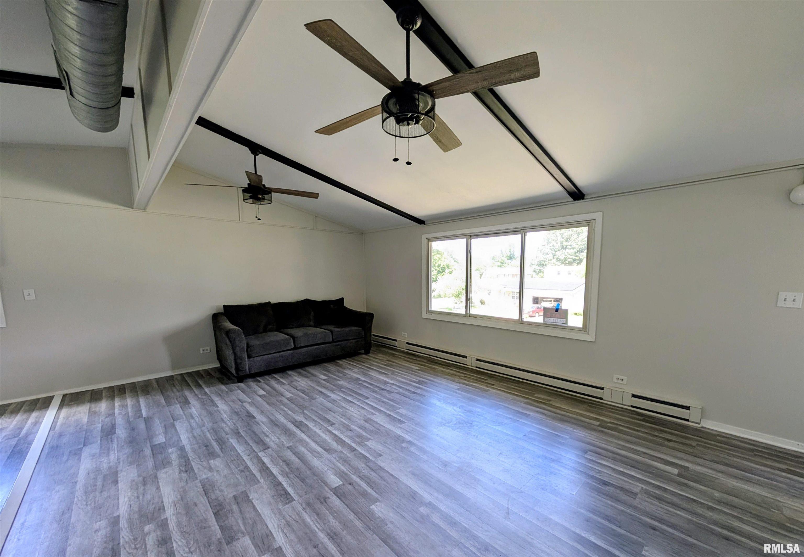 306 Pontiac Road Marquette Heights, IL 61554 - Photo 11 of 41
