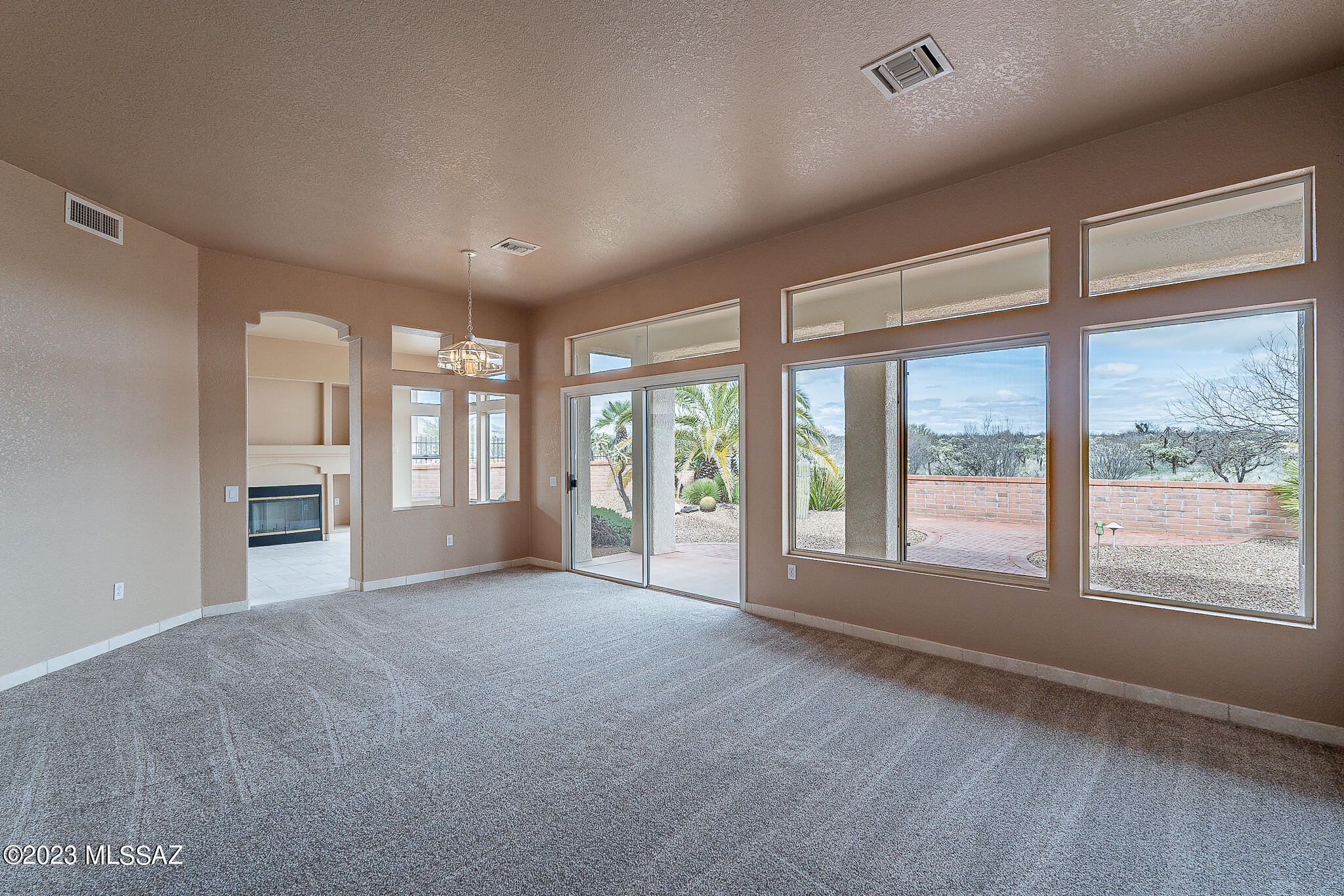 1685 East Crown Ridge Way Oro Valley, AZ 85755 - Photo 12 of 31