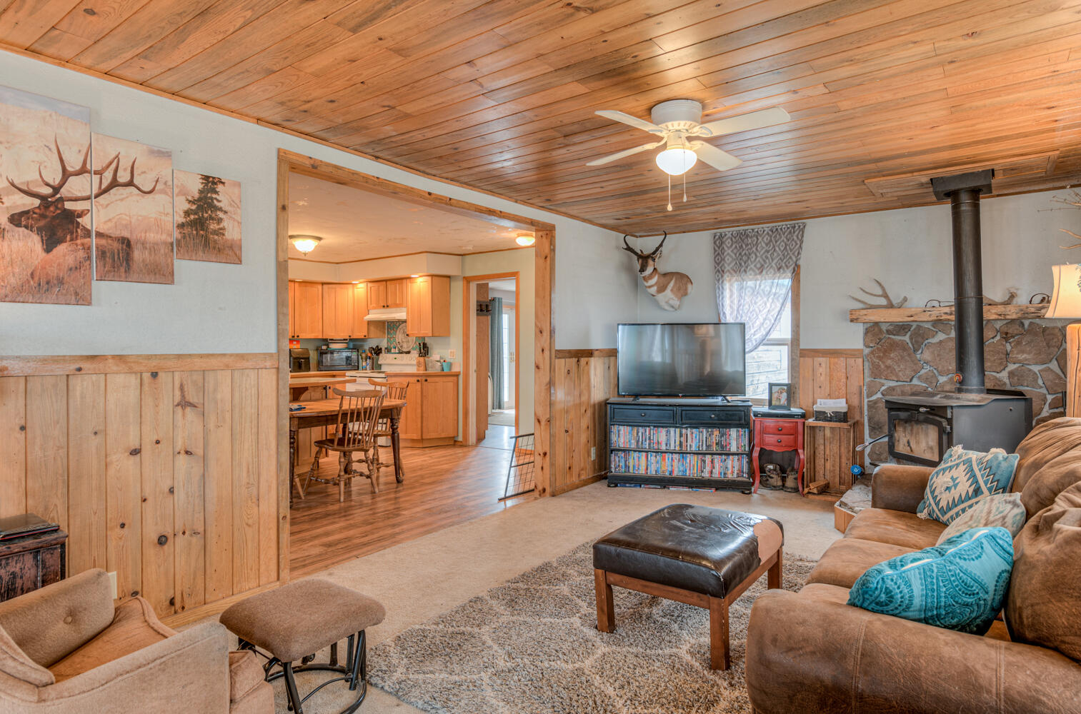 55909 Willa Road Christmas Valley, OR 97641 - Photo 13 of 44 Living Room to Kitchen