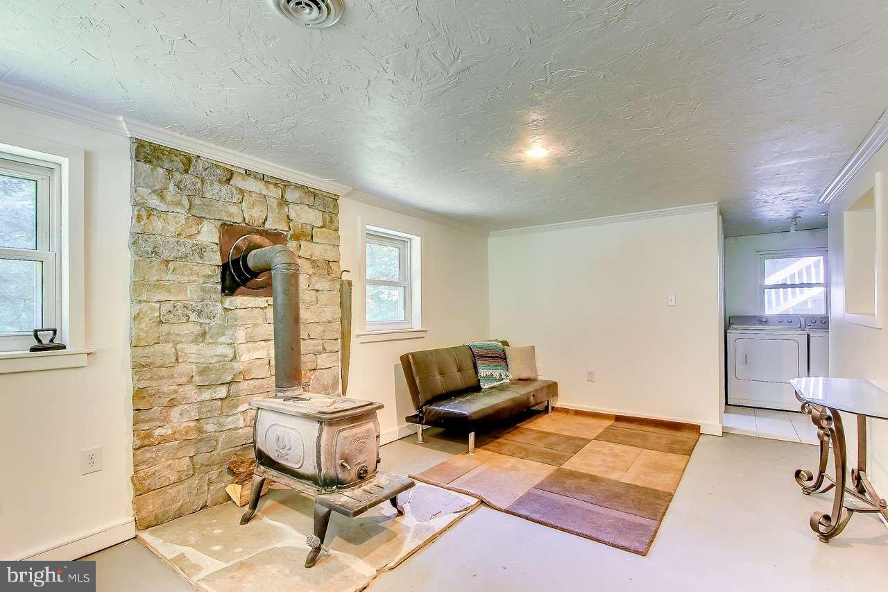 269 Pond Road Delta, PA 17314 - Photo 15 of 25 Gallery Image 15