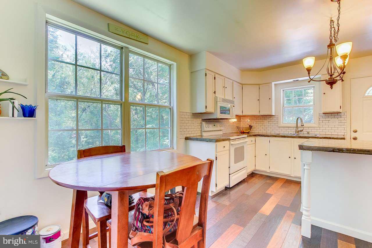 269 Pond Road Delta, PA 17314 - Photo 6 of 25 Gallery Image 6