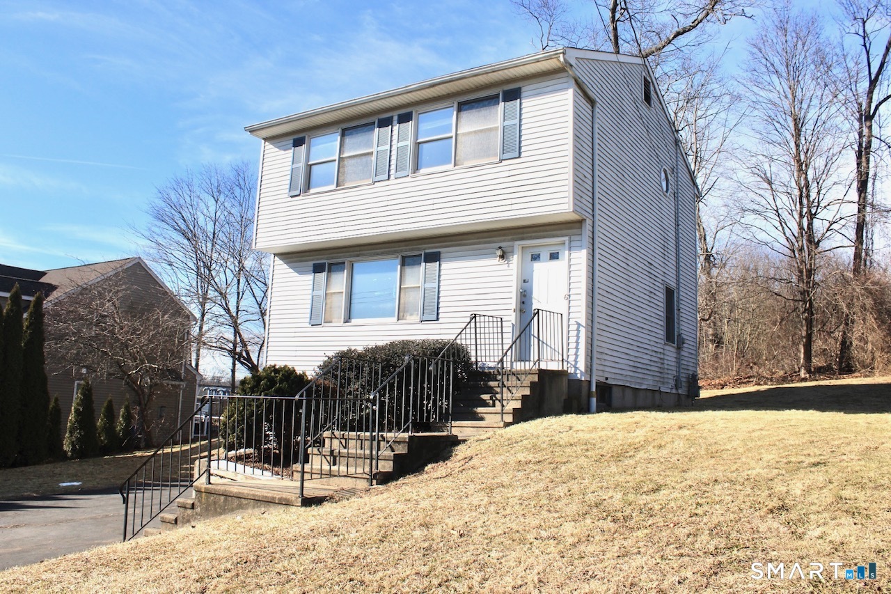 6 North Lane Wallingford, CT 06492 - Photo 2 of 34